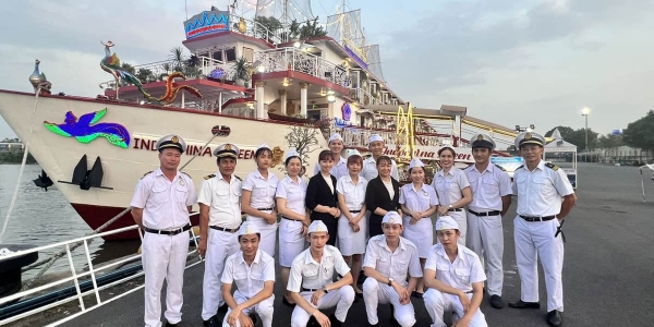 Thuyền Buồm Đông Dương