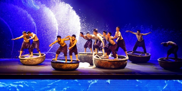 Fishermen show - Huyền thoại làng chài