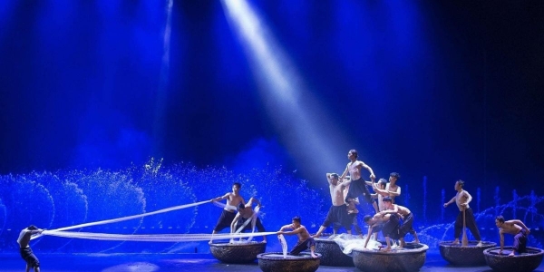 Fishermen show - Huyền thoại làng chài