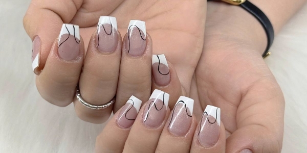 NEO Nails