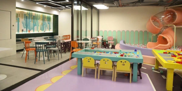 Saga Kids Playground  