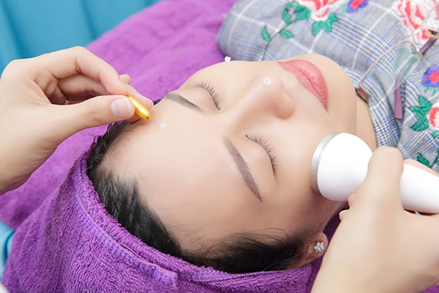 Lựa chọn Trị mụn, đắp mặt nạ hoăc Hút chì thải độc tại Thy Spa