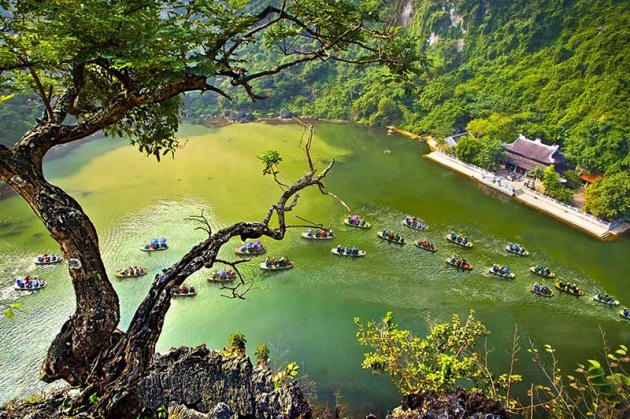 Tour Bái Đính - Tràng An - Hoa Lư - Tam Cốc 02 ngày - Khách sạn 2*, Ăn sáng Buffet