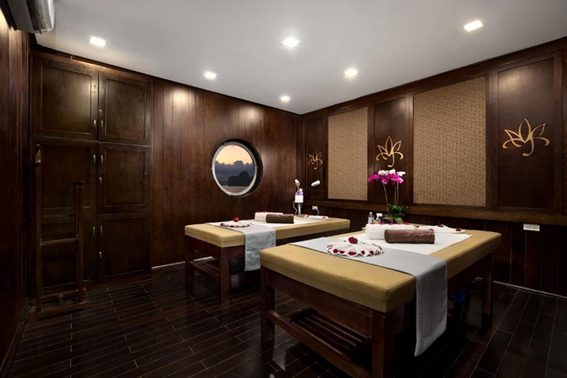 Du ngoạn vịnh Hạ Long (2N1Đ) với du thuyền Orchid 5*