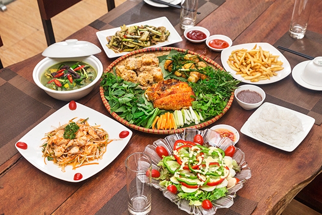 Mẹt cá lăng 07 món đầy đặn cho 06 người tại Nhà hàng Dominos Mẹt cá lăng 07 món đầy đặn cho 06 người tại Nhà hàng Dominos