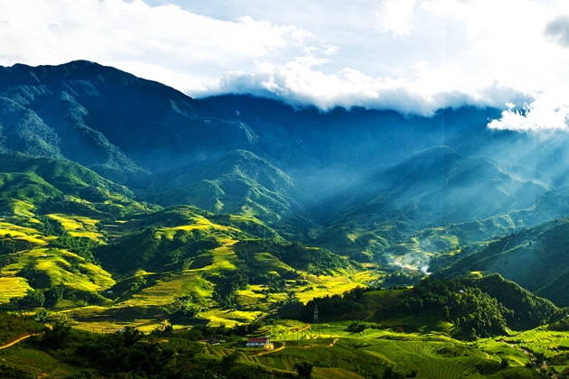 Tour Hà Nội - Sapa - Bản Cát Cát - Núi Hàm Rồng (2N1Đ)