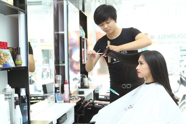 Tự tin xuống phố với trọn gói làm tóc siêu hấp dẫn tại Hair Salon Ruby