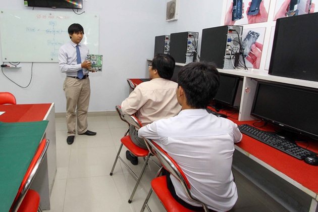 Khóa học chuyên đề: "Làm chủ máy tính trong mọi tình huống" tại iSpace Center