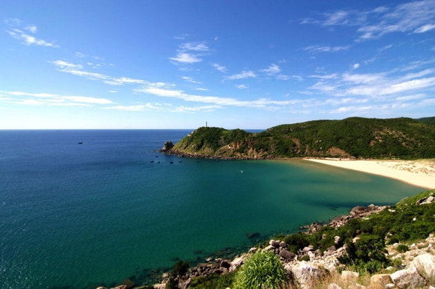 Tour Hành trình di sản miền Trung - Đi xe về máy bay (6N6Đ)