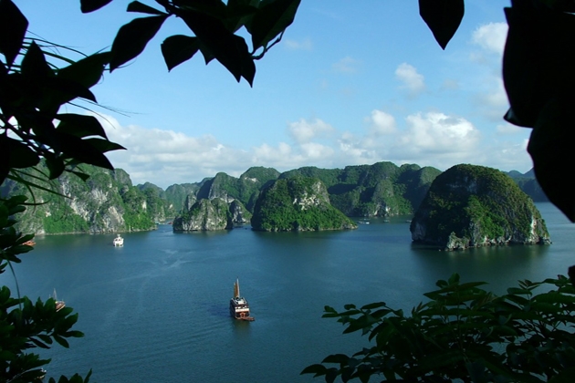 Du thuyền Starlight 3N2Đ
