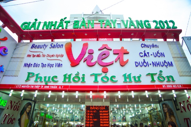 Salon Tóc Việt: Hành Trình Tìm Kiếm Vẻ Đẹp Hoàn Hảo