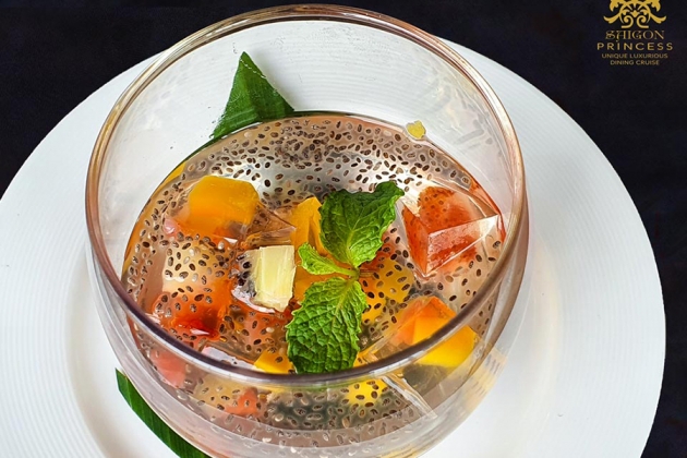 Tour du ngoạn sông Sài Gòn và set menu 03 món - Tàu 5 sao Saigon Princess