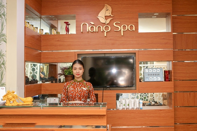 Nàng Spa and Academy – Xông hơi - Massage body đá nóng – Foot và chăm sóc da mặt với Hoa Nghệ Tây