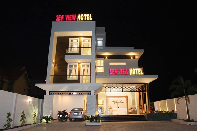 Phòng Standard dành cho 02 người - Ăn sáng tại SeaView Long Hải 2