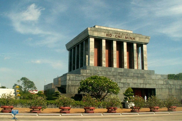 Hà Nội City Tour cùng Du lịch Niềm Vui