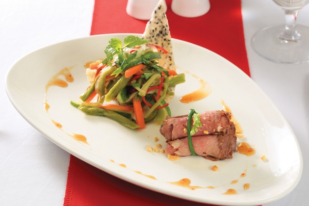Tour du ngoạn sông Sài Gòn và set menu 03 món - Tàu 5 sao Saigon Princess