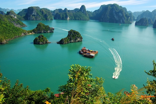 Khám phá Hạ Long 02 ngày 01 đêm với tàu The Viet Beauty