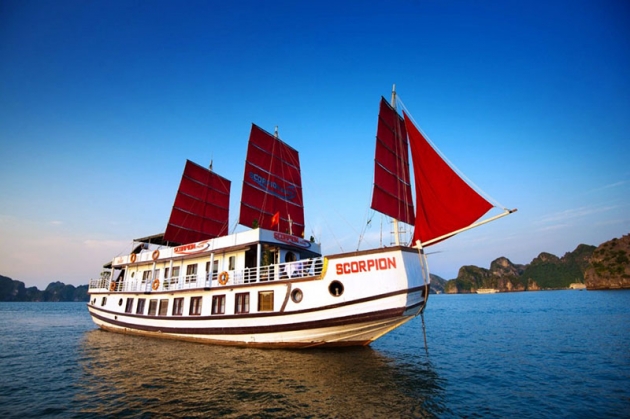 Thăm Vịnh Hạ Long 02 ngày 01 đêm với Du thuyền Scorpion