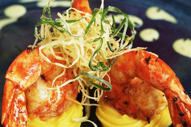 Tour du ngoạn sông Sài Gòn và set menu 04 món - Tàu 5 sao Saigon Princess