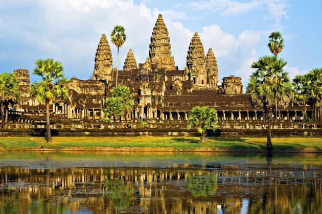 Phnom Penh By Night - Biển Sihanouk Ville - Đảo Kohrong 3N2Đ, Xe giường nằm cao cấp