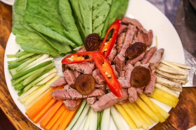 Thưởng Thức Bò Tơ Đúng Điệu Cho 6 Người Tại Nhà hàng 6 Bò Tây Ninh
