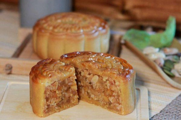 Hội An Mooncake - Bộ hộp quà Hoa Viên - Combo 04 bánh chay