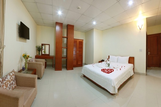 Phòng Deluxe Double hướng phố - Danati Đà Nẵng 2* (2N1Đ)