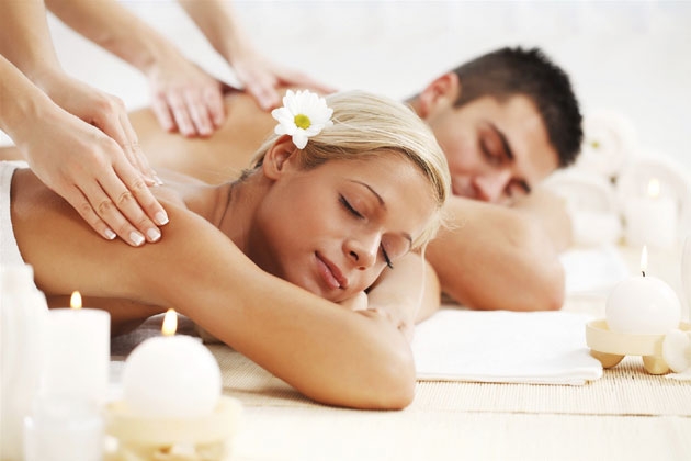 Massage Body kết hợp với Đắp mặt nạ Vitamin C dành cho cặp đôi tại Hân Spa