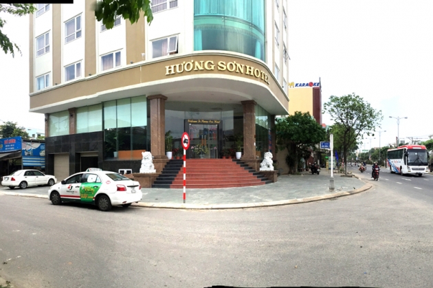 Khách sạn Hương Sơn