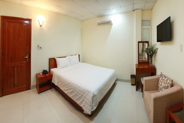 Phòng Superior Double hướng phố - Danati Đà Nẵng 2* (2N1Đ)