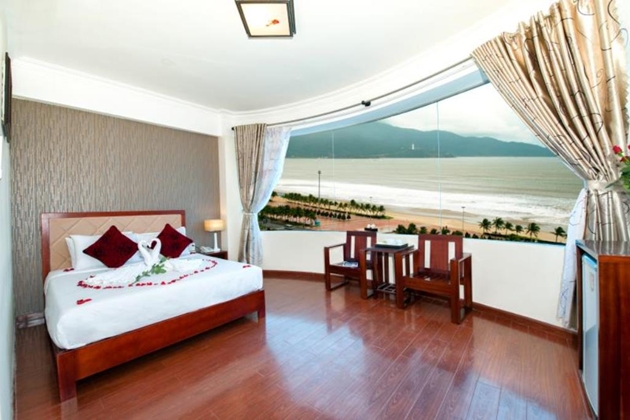 Beautiful Beach Hotel