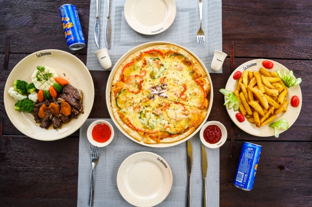 Set ăn pizza và má bò hầm cho 02 người tại Nhà hàng La Stazione