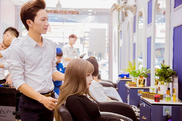Trọn gói dịch vụ làm tóc cao cấp tại V.Next Hair Salon