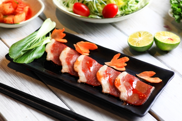 Buffet nướng lẩu Hàn Quốc thượng hạng cho 04 người tặng Pepsi tại Nhà hàng Sariwon