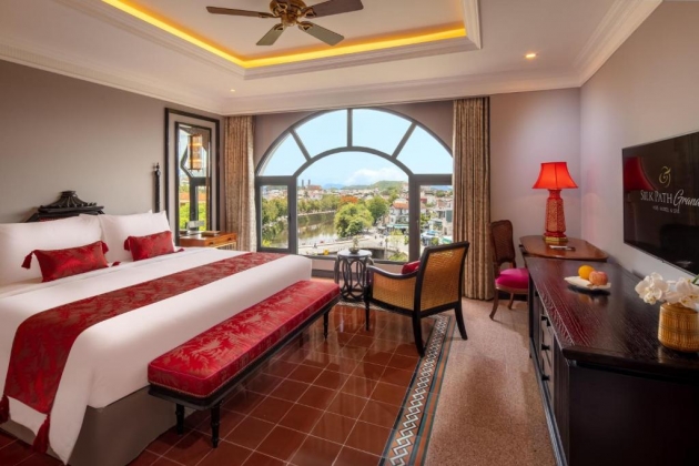 he-thong-phong-nghi-sang-trong-Silk-Path-Grand-hotel-hue