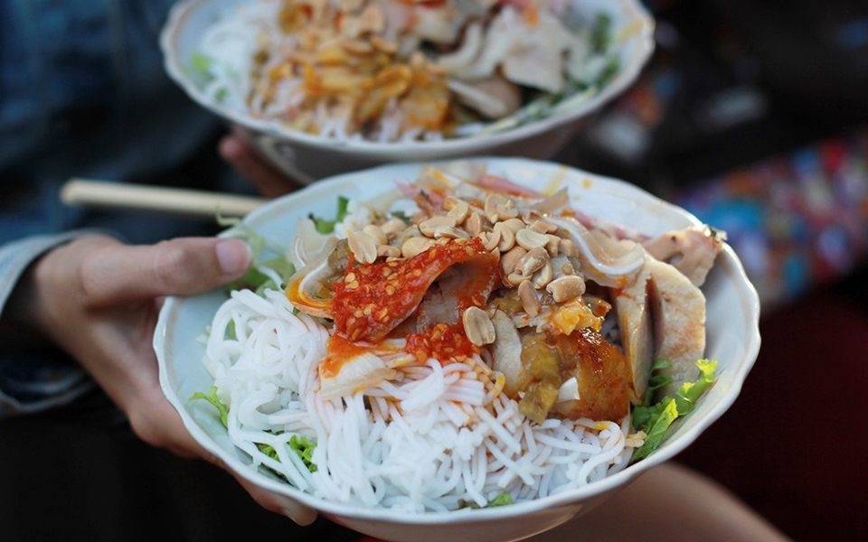 Bún Mắm Bà Đông