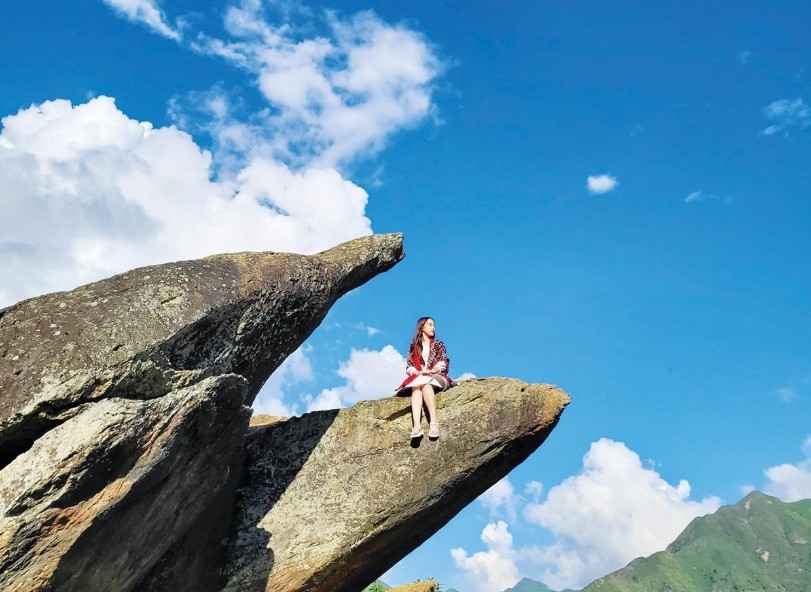 san-may-ta-xua-thang-11